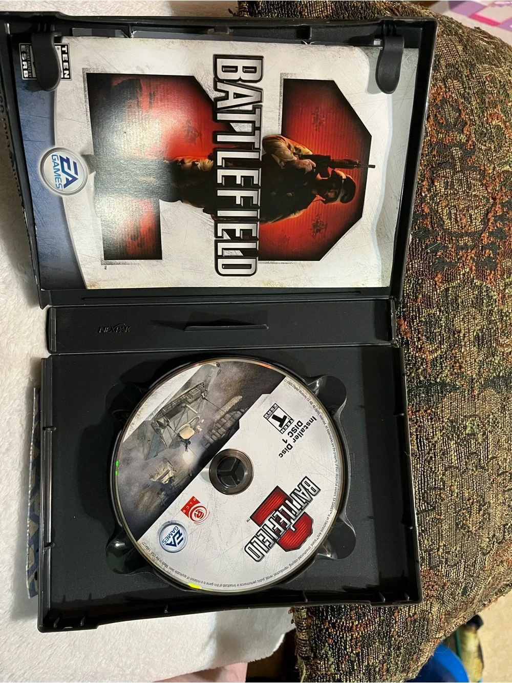 Battlefield 2 PC Game - Black/Red Cover